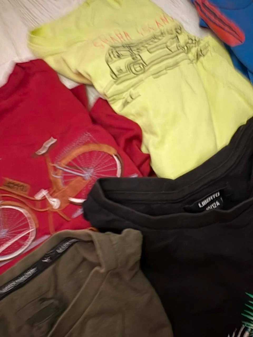 Lot de 8 camisetas para meninos – photo 4